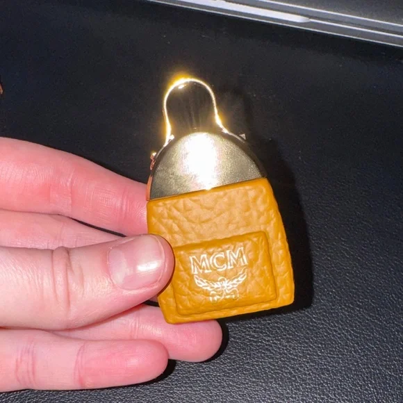 MCM Mini Bag Charm/Eau de Parfum - Picture 3 of 7